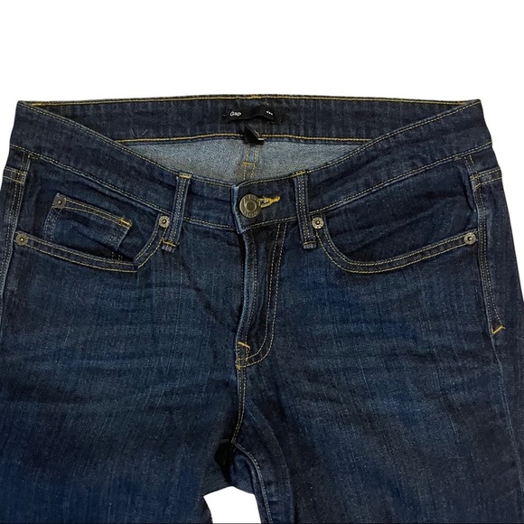 GAP Women’s Dark Wash 6/28A Straight Leg Mid Rise Blue Denim Jeans - Picture 3 of 9